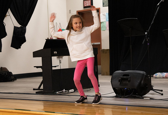 Holiday2025-Talent-13