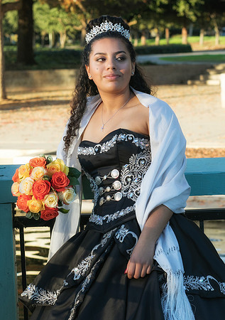 Gabriela-025