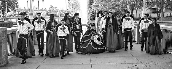 Gabriela-Court-075
