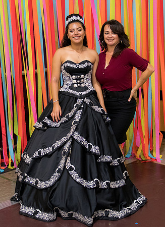 Gabriela-Groups-052