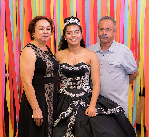 Gabriela-Groups-059