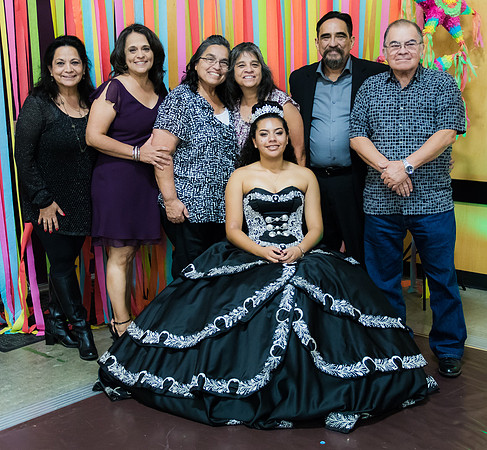 Gabriela-Groups-064