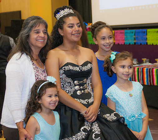 Gabriela-Groups-062