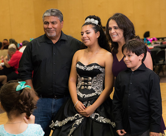 Gabriela-Groups-060