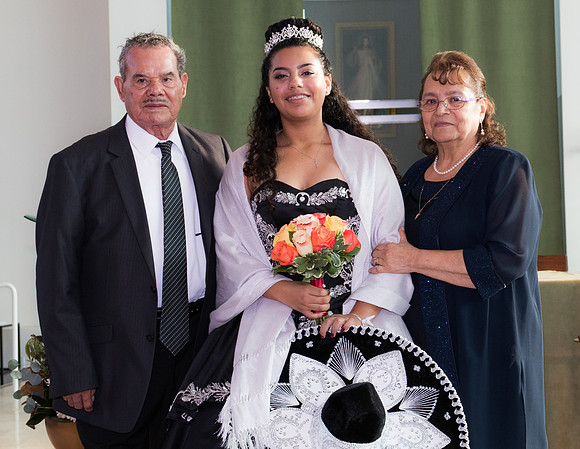 Gabriela-Groups-021