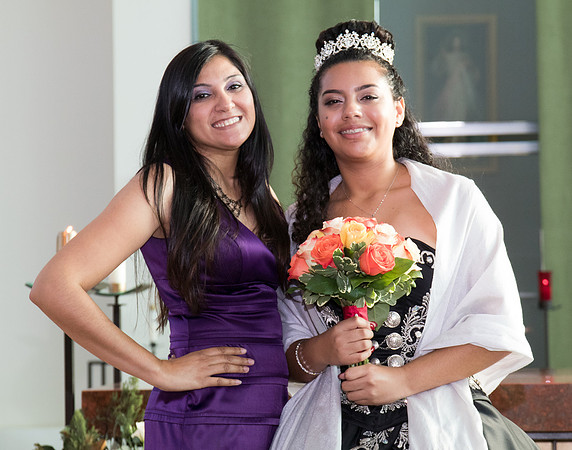 Gabriela-Groups-042
