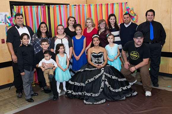 Gabriela-Groups-065