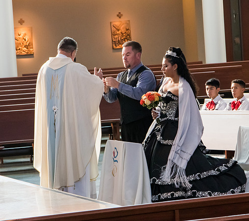 Gabriela-Mass-056