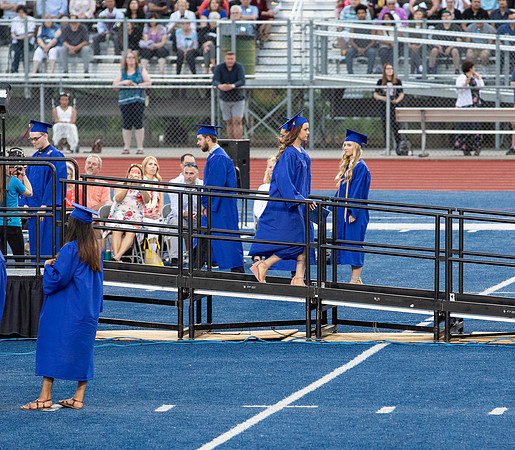 Lexi-Grad-19